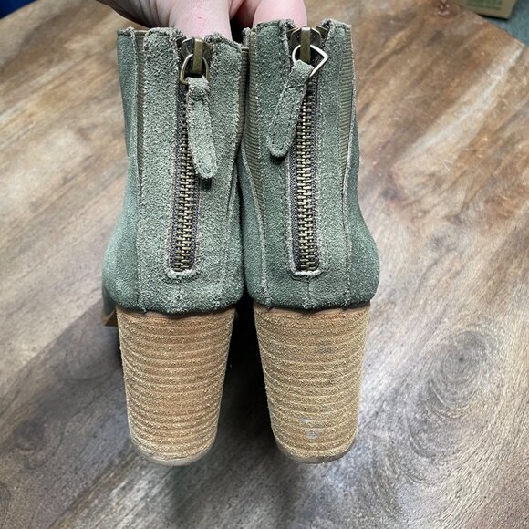 Urban Outfitters Green Suede‎ Ankle Boots Size 10 Block Heel - Picture 7 of 9